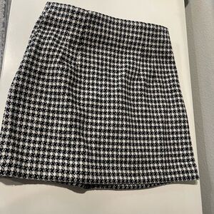 Zara houndstooth mini skirt